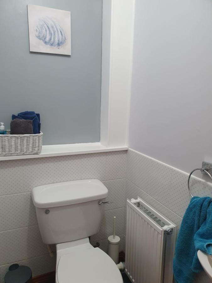 The Granary At Tinto Retreats, Biggar Is A Gorgeous 3 Bedroom Stone Cottage Wiston  Extérieur photo